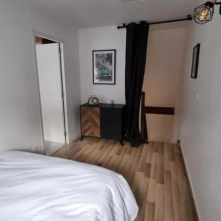 Duplex Saint-Pierre - Parking Et Wifi Gratuit Apartment Chartres Exterior photo